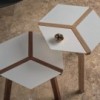 Mesa auxiliar Esa de Bontempi. Complementos de hogar de diseño italiano.