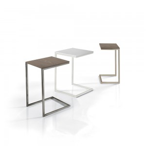 Mesa Auxiliar Tower de Bontempi. Muebles de diseño. Mesas auxiliares modernas.