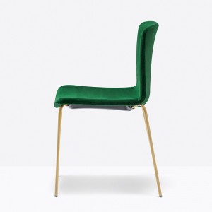 Silla Tweet 890/2 de Pedrali. Sillas de diseño. Sillas tapizadas modernas.