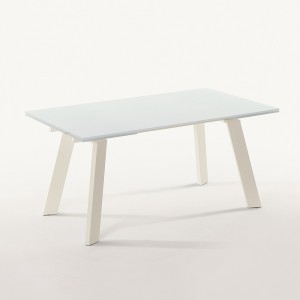 Mesa Gulliver Extensible de Ingenia. Mesas extensibles de comedor de diseño.