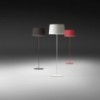 Lámpara de pie Warm Vibia. Diseño original de Luminarias para salones.