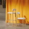 Taburete moderno Noa polipropileno de Enea. Diseño moderno de madera. 
