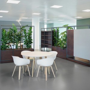 Silla Duna 02 polipropileno madera Arper. Mobiliario de diseño para contract.