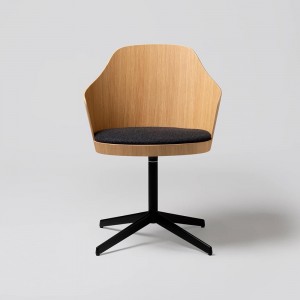 Sillón moderno Kaiak 4RL Enea. Diseño original ideal para salón o oficina.