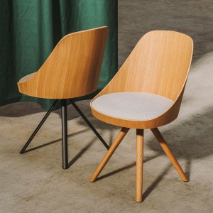 Silla moderna Silla Kaiak Spin wood Enea. Diseño para ambientes interiores.