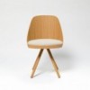 Silla moderna Silla Kaiak Spin wood Enea. Diseño para ambientes interiores.