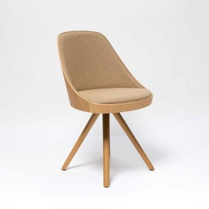 Silla moderna Silla Kaiak Spin wood Enea. Diseño para ambientes interiores.