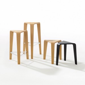 Mesa Auxiliar Ply de Arper. Mesitas de interior ideal para hogar y contract.
