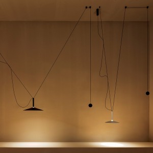 Lámpara Milana Counterweight suspensión de Marset. Lámparas modernas.