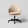Sillón moderno Kaiak 5R Enea. Diseño tapziado con ruedas ideal para oficinas.