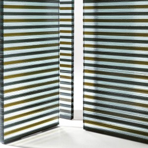 Mesa redonda Big Wave de Fiam. Mesas para comedor y salón. Mesas de vidrio.