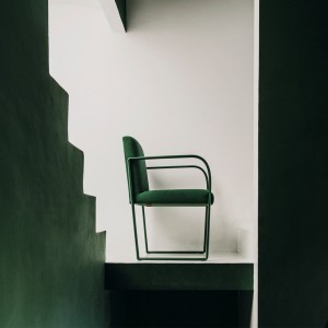 Butaca Arcos Arper. Muebles modernos de diseño. Butacas para hogar o contract.