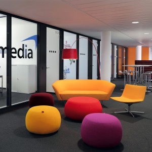 Sofá Loop Arper. Muebles de diseños modernos para hogar o contract.