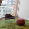 Puff Pix de Arper. Muebles modernos de diseño. Puff para salón tapizado.