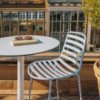 Taburete de acero Street de Enea. Mueble ideal para jardín o terrazas.