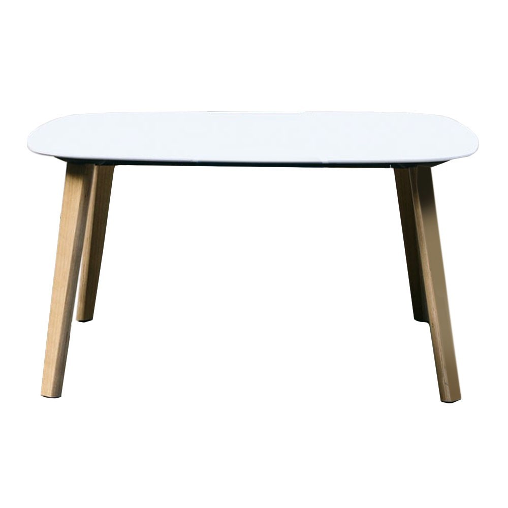 Mesa LTS System redondeada de Enea. Muebles de diseño para contract.
