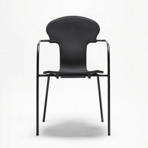 Silla de diseño Minivarius para comedor de BD Barcelona.