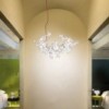 Lámpara colgante Hanami de Slamp. Diseño floral elegante para interior.