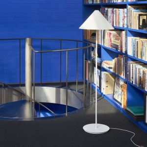 Lámpara Keglen Pie Louis Poulsen