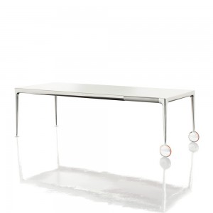 Mesa Big Will Extensible Magis. Mesa moderna para hogares y oficinas.