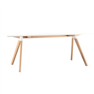 Mesa Butch - The Wild Bunch de Magis. Muebles y complementos de diseño.