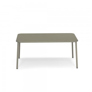 Mesa rectangular de diseño moderno para espacios exteriores de Emu.