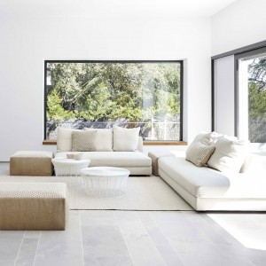 Cojín rectangular Raw White de GAN. Alfombras modernas.