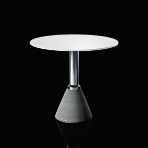 Mesa Table_One Bistrot Redonda de Magis de diseño contemporáneo.