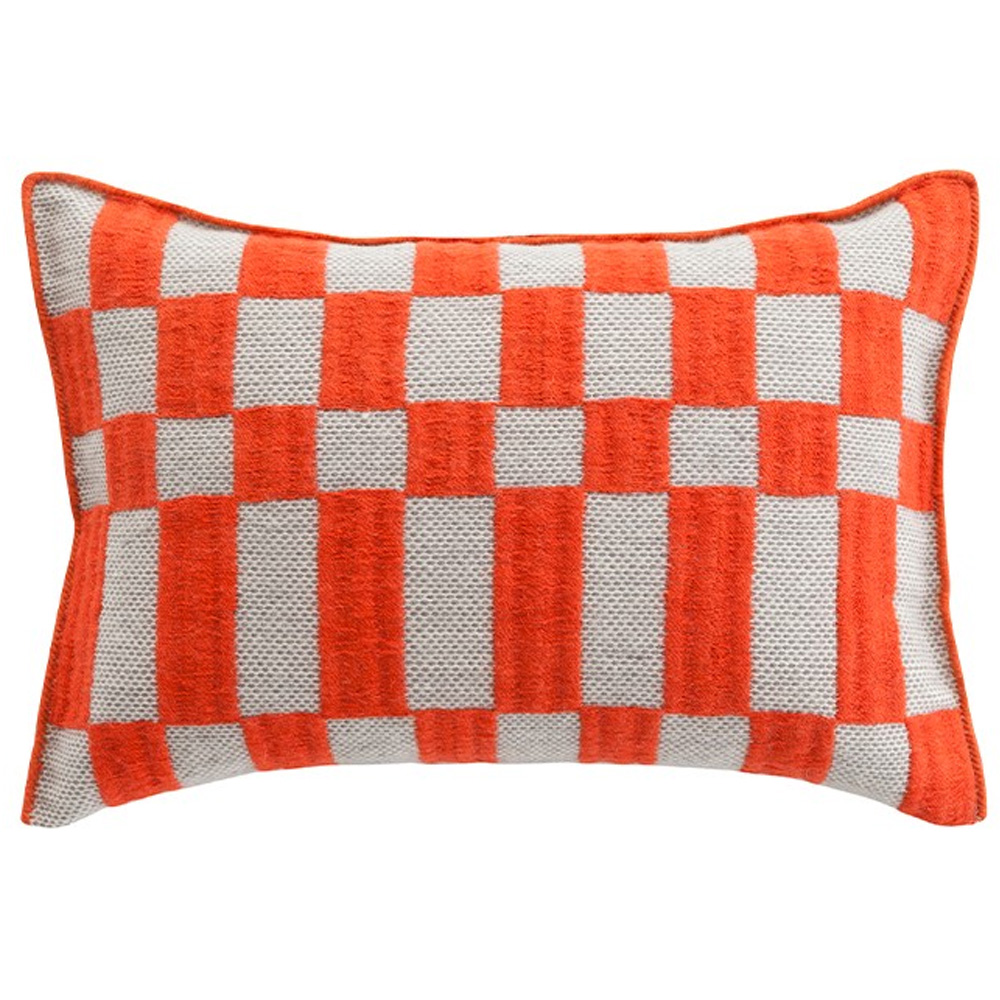 Cojín Bandas B Orange de GAN. Colección de alfombras y cojines modernas.