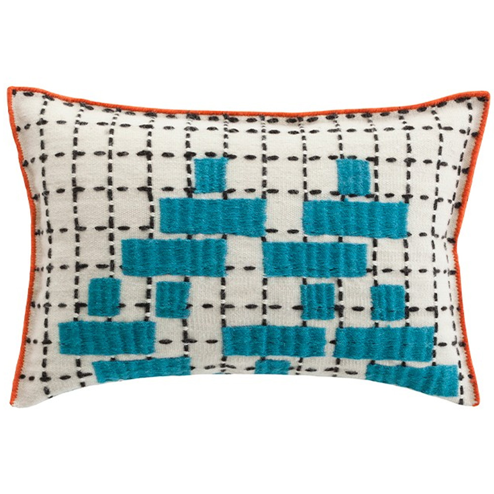 Cojín Bandas C Turquoise de GAN. Colección de alfombras y cojines modernas.