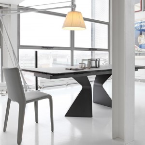 Mesa Prora extensible de Bonaldo. Mobiliario de diseño para interiores.