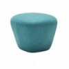Cómodo reposapiés tapizado asiento auxiliar Beat de  Andreu World.