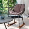 Mecedora Forest Iroko de Fast con gran diseño moderno y elegante de Fast.