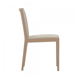 Silla Carlotta Small Andreu World. Diseño tapizado ideal para comedor.