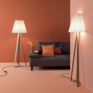 Lámpara de pared Etre de Zava. Lámparas de diseño italiano para hogar y contract.
