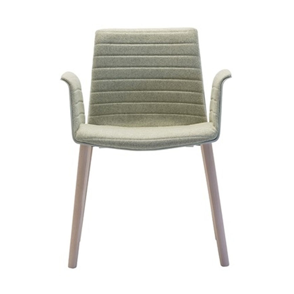 Sillón Flex SO-1613 Andreu World. Diseño práctico ideal para interior.