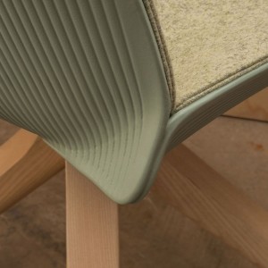 Silla Nuez SI-2789 Andreu World. Diseño moderno ideal para interiores.