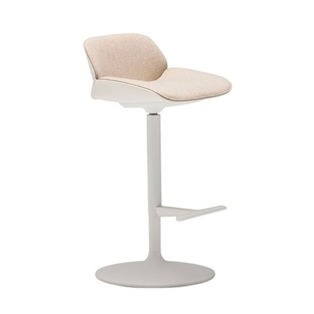 Taburete Nuez central BQ-2746 Andreu World. Diseño para interiores.