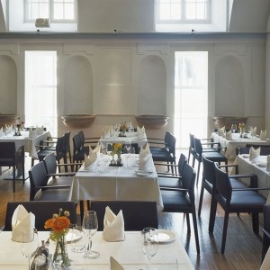 Sillón Valeria Andreu World. Diseño de mueble moderno y contemporaneo.