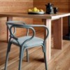 Butaca Brezel de GTV Thonet Vienna. Sillas de madera con asiento tapizado.