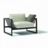 Sillón Sand de Andreu World. Mueble moderno ideal para exteriores.
