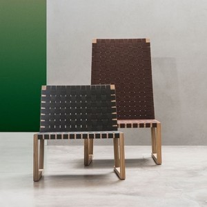 Butaca Serena Teak alta Andreu World. Diseño moderno para exterior.