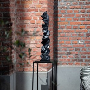 Escultura Storm Gardeco. Escultura moderna