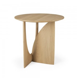 Mesa Auxiliar Geometric de Ethnicraft. Muebles modernos para salón y contract.