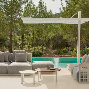 Mesa baja Bosc de Gandia Blasco. Diseño moderno para jardines y terrazas.