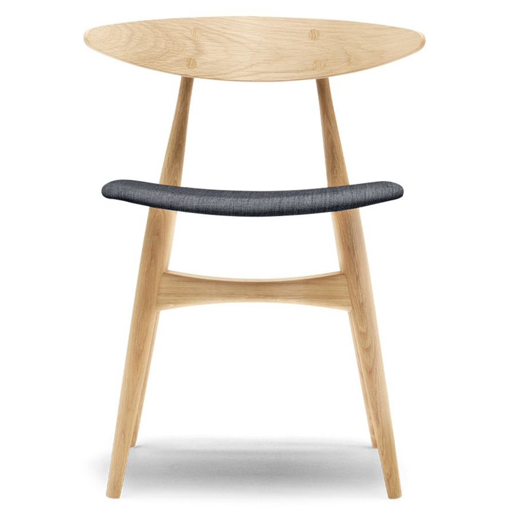 Silla CH33P en tela de carl Hansen and Son. Sillas de diseño moderno. 