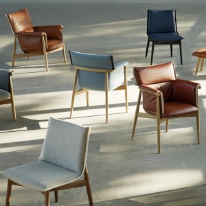 Silla E005 Embrace Chair en piel de Carl Hansen and Son. Sillas nordicas.