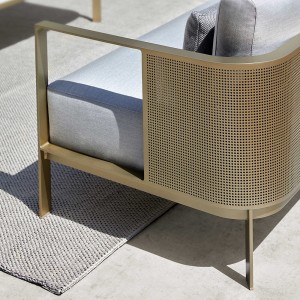 Sofá 3 plazas Solanas de Gandia Blasco. Mueble de diseño para patio y jardín.