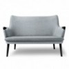 Sofá CH72 de Carl Hansen and Son. Sofás con un diseño atemporal y único.