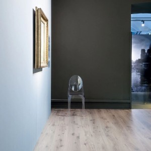 Silla de policarbonato transparente Victoria Ghost Kartell. Diseño original.